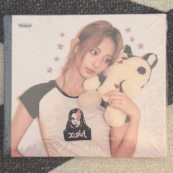 TWICE – With YOU-th Album (Tzuyu Cover) | K-Pop CD | Brand New Sealed - Picture 1 of 2